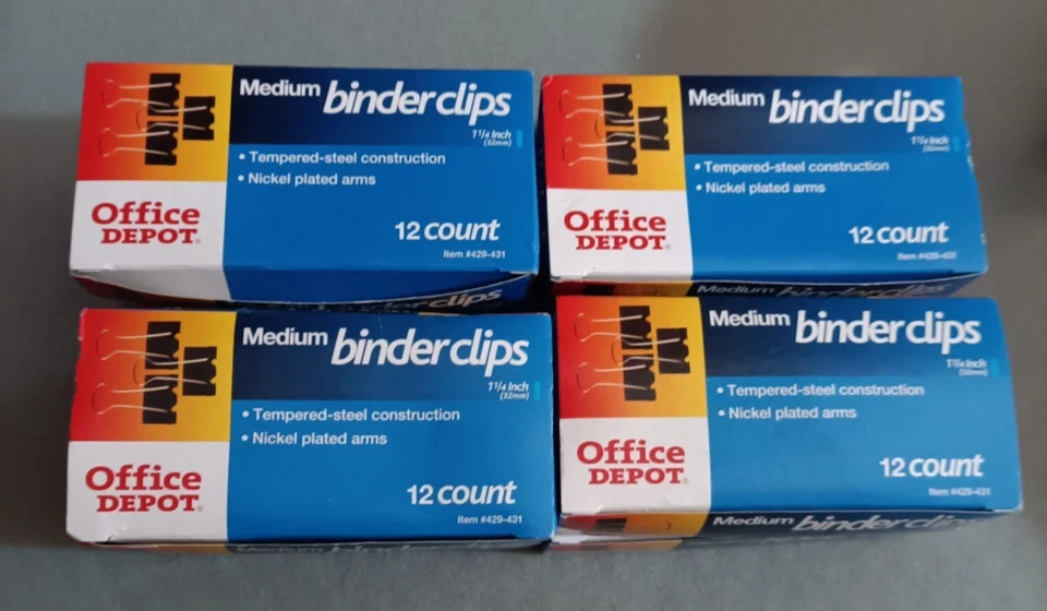 Lote de 8 clips de carpeta medianos para depósito de oficina Foto 1 de 1