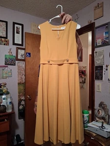 Vestido largo sin mangas Calvin Klein talla 10 amarillo - Imagen 1 de 3
