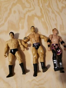 Lot of 3 WWE WWF Wrestling Figures "LOT #13" - Picture 1 of 8