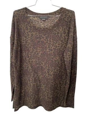 Suéter Pullover Sanctuary Tejido Gofre Leopardo Talla Grande Estampado Animal Relajado Foto 1 de 4