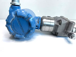 Rosemount 3051S2CG3A-2E11F1AB4 Pressure Transmitter 0-250 in H2O - Picture 1 of 5