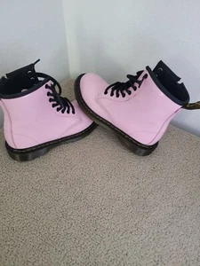 Dr. Martens 1460 J Pink Leather Round Toe Lace Up/Zip Ankle Boots Kid Size 2 S91 - Picture 1 of 12