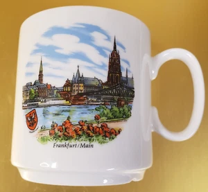 Frankfurt/Main mit Schild Keramiktasse - Bild 1 von 7