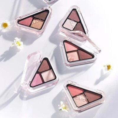 CLIO Essential Shadow Tap 1.5 g 5colors K-Beauty - Image 1 of 4