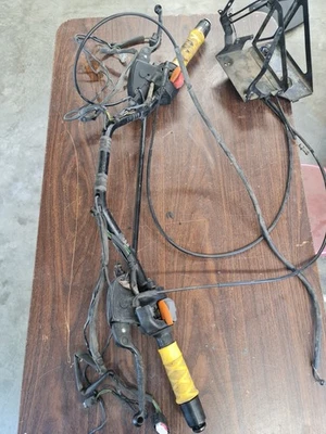 BMW R1150GS ADVENTURE 2004 montaje completo de manillar Foto 1 de 4