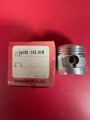 PISTÓN HONDA GENUINO NUEVO (OS 0.25) SE ADAPTA A 81-85 ATC110 13102-943-010 Foto 1 de 2