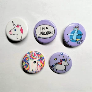 Pins Variedad Unicornios, 5 Botones Pinback Clásicos Nuevos en Paquete - Imagen 1 de 3