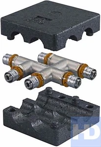 Uponor Smart Radi Kreuzfitting mit Dämmbox Pressfitting S-Press Unipipe Unicore - Bild 1 von 5
