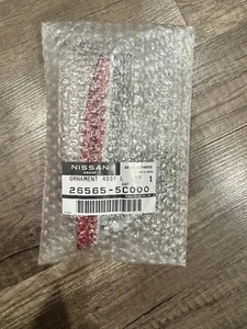 2020 -22 NISSAN ROGUE REAR LH DRIVER SIDE REFLECTOR OEM 26565-5C000 - Picture 1 of 6