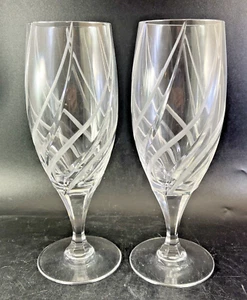 Par de vasos de copa de té helado con patas de 8 1/2" para molinete de cristal Mikasa - Imagen 1 de 9