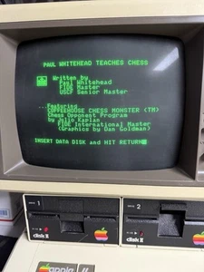 Paul Whitehead Teaches Chess Apple II 64K  Floppy Disks 1-4 TESTED - Afbeelding 1 van 4