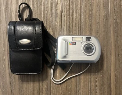 Kodak EasyShare CX7300 3.2MP Silver Compact Digital Camera, Tested, Works - Image 1 of 4