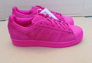 adidas pink superstar trainers