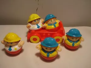 Vintage 1987 Webble Wobble 5 Firemen & Firetruck Playschool - Picture 1 of 2