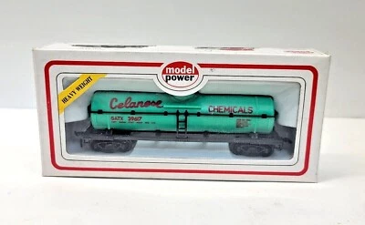 Model Power 8035 HO Scale 40' Chemical Tank Car Celanese Chemicals NEW In Box - Image 1 of 4