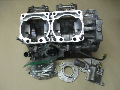 Arctic Cat 2015 XF 8000 Sno Pro 141 Engine Crankcase 800 M ZR LTD 14 15 G Cases - Image 1 of 4