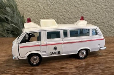 Tomica Dandy 012 Toyota RH18V Type Commuter Ambulance Made in Japan Scale 1/52 - Image 1 of 4