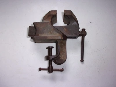 Petit étau de table - Photo 1/4