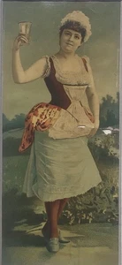 Antiker Oleograph Frau Tracht Mode Kunstdruck 1880 7x3,25 - Bild 1 von 3