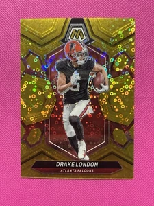 2024 Panini Mosaic Drake London #10 Gold Mosaic Prizm No Huddle Disco /10 - Bild 1 von 3