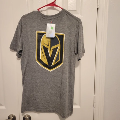 Mens M  Majestic Las Vegas Golden Knights NHL Center Chest Logo Shirt Brand New Cover