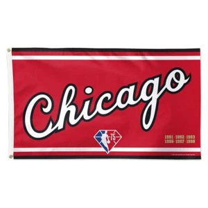 CHICAGO BULLS NBA 75TH ANNIVERSARY 3'X5' DELUXE FLAG NEW WINCRAFT 👀 - Picture 1 of 1