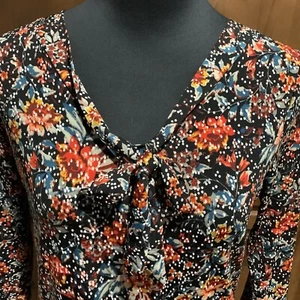 New $42 Tag Floral Womens Shirt 3/4 Sleeve Polyester Medium Colorful Blouse NWT - Picture 1 of 12