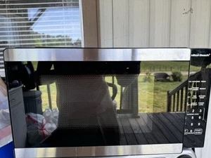 HAMILTON BEACH MICROWAVE - Picture 1 of 7