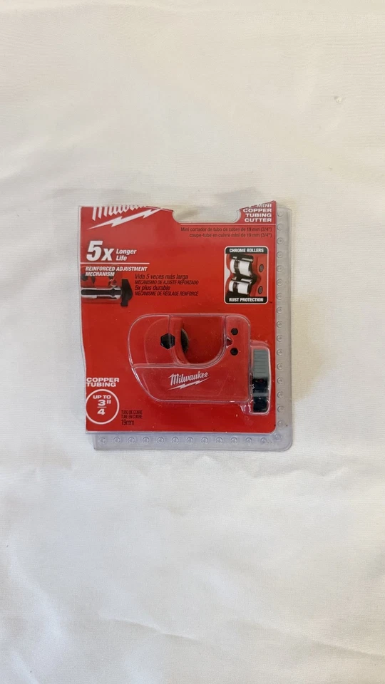 Milwaukee 48-22-4258 3/4 in. Mini Copper Tubing Cutter - Image 1 of 1