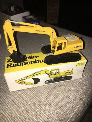 Conrad Zeppelin 2814 Crawler Excavator 1:50 Mint Great Code 3 Load - Image 1 of 4