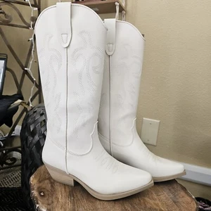 STEVE MADDEN IVORY Windie Bone Cowboy Boots Size 7 - Picture 1 of 8