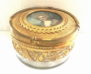 Baccarat Kristall und Bronze Box mit Portrait Miniatur Marie Antoinette um 1880 - Bild 1 von 5