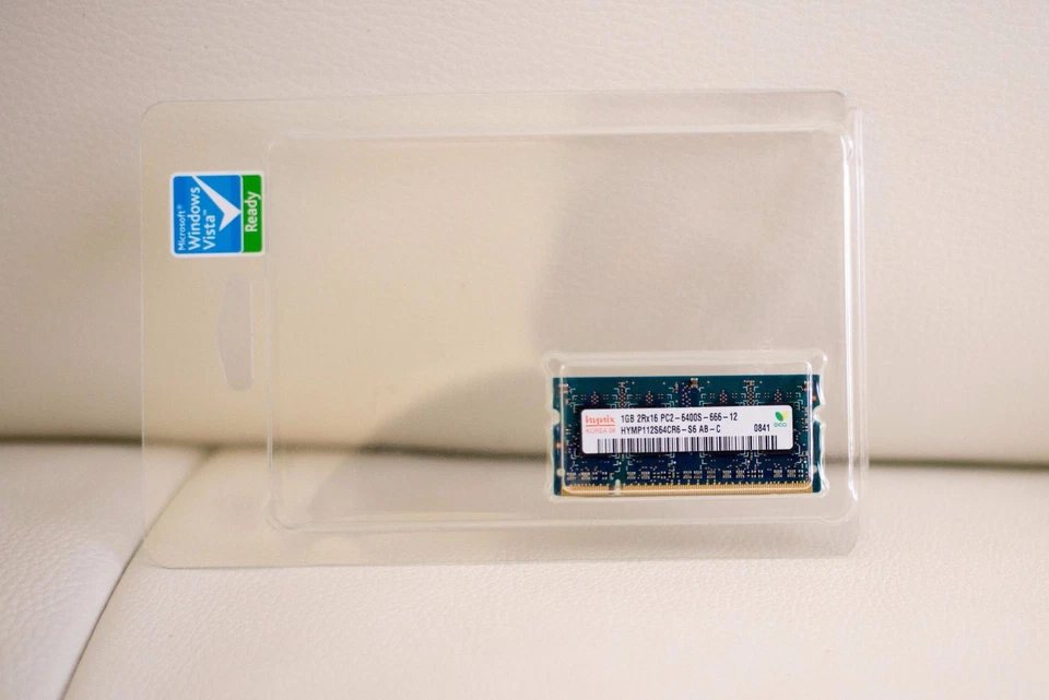 HYMP112S64CR6-S6 GENUINE HYNIX MEMORY 1GB 2RX16 PC2-6400S-666-12 - Image 1 of 1