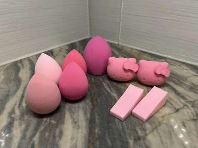 9 pink make up sponges, hello kitty NWOB NWOT - Image 1 of 3