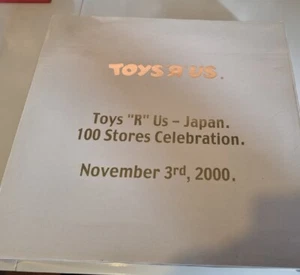 Toys "R" Us Japan 100 Stores Celebration  Commemorative 3 Lorry And Trailer 2000 - Picture 1 of 21