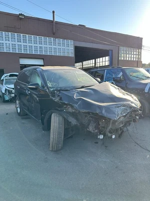 Used Front HVAC Blower Motor fits: 2016 Kia Sorento front Front Grade A - Image 1 of 4