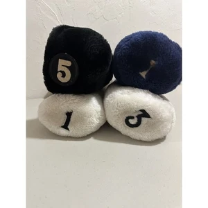 Menge 4 weiche Plüsch Golfschläger Kopfbedeckung Socken - 1,5,1,3 - schwarz, blau, weiß - Bild 1 von 7