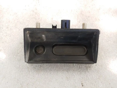 2019-2021 Honda HR-V OEM Tailgate Lock/Unlock/Open Button Switch Foto 1 de 4