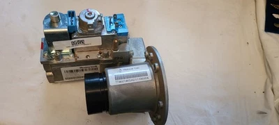 Honeywell Tipo VR8615V 1022 2 Con VR8615F 1021 2 Válvula de Control Automático de Gas Foto 1 de 4