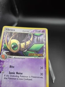 Carta Pokémon Vibrava 42/101 2006 EX Dragon Frontiers timbrata Holo LP - Foto 1 di 3