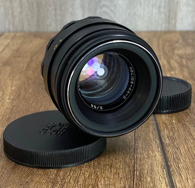 Helios 44-2 58mm f2 Soviet Bokeh portrait Lens DSLR mount M42 - Image 1 of 4