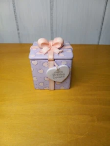 Precious Moments Happy Birthday Cupcake Keepsake Box - Picture 1 of 14