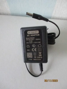 Adaptador de CA Hornby P9000W - Imagen 1 de 2