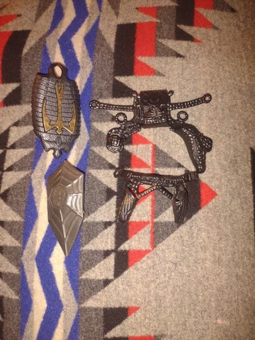 Vtg 80s Sectaurs Weapons Accessories Shields Lot Coleco 1984 Bugs Skulk Spider Cover