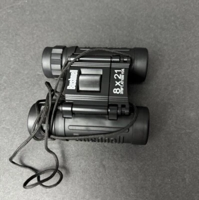 Genuine Bushnell 8x21 Compact Binoculars 378ft/1000yds w/ Case Vintage - Image 1 of 4