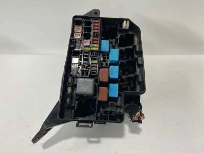 Used Fuse Box Engine fits: 2009 Toyota Rav4 2.5L 2ARFE engine 4 cylinder R. ID 8 - Image 1 of 4