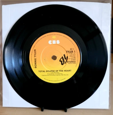 BONNIE TYLER: Total Eclipse  Of The Heart 1982 CBS (TYLER1) UK Import - 7" Vinyl - Image 1 of 3