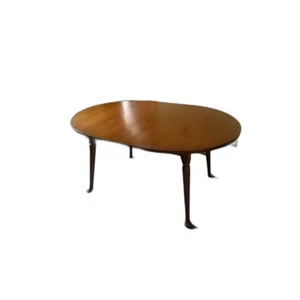 Maple Dining Room Table And 6 Chairs - Picture 1 of 6