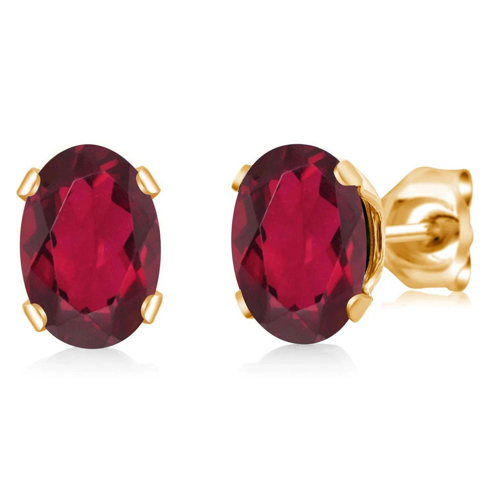 Aretes para mujer enchapados en oro amarillo con topacio místico rojo rubí (1,60 quilates), Foto 1 de 3