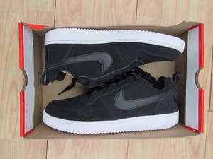 nike borough trainers